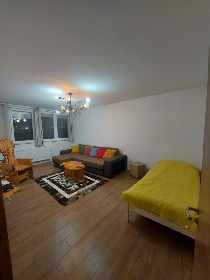 Aaa Apartment 프리슈티나 외부 사진