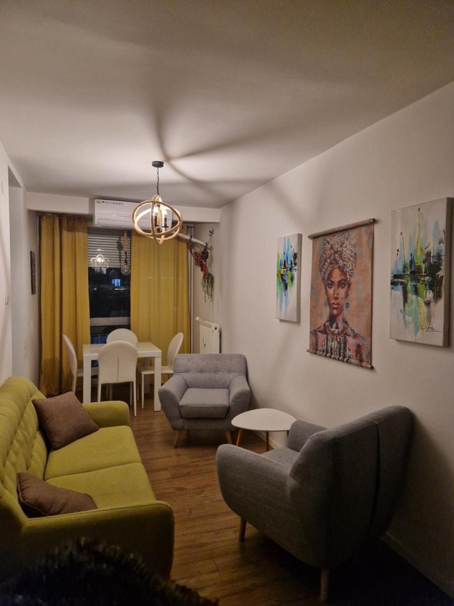Aaa Apartment 프리슈티나 외부 사진